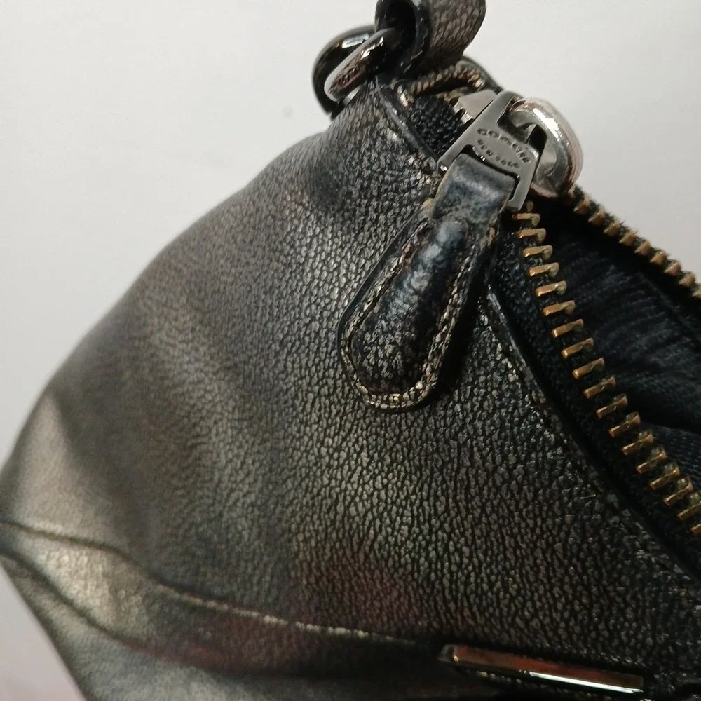 COACH Black And Copper Metallic Pebbled Leather Kelsey Crossbody Bag Purse